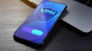 Smartphone with VPN app turned on